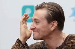 Сергей Безруков рассказал неизвестные моменты фильма о Высоцком