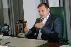 Twitter: губернатор Добкин перед 9 мая о националистах, СС и гей параде