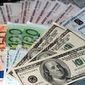 Доллар укрепляется на торгах ЕТС, курс Нацбанка также вырос