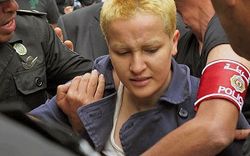 Показали грудь и получили 4 месяца тюрьмы: приговор Femen в Тунисе