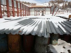 На Алтае повредили бочки с ртутью – концентрация зашкаливает