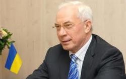 Азаров: и ТС, и ЕС ограничат суверенитет Украины, но Евросоюз больше