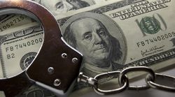 Валютная реформа в Узбекистане заставляет людей нарушать закон