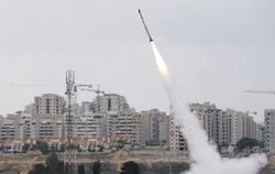 Туристам: Израиль обстреляли ракетами, есть пострадавшие