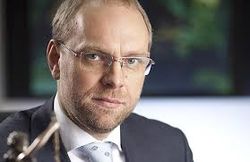 ВАСУ лишил депутатских полномочий нардепа фракции Батькивщина Сергея Власенко