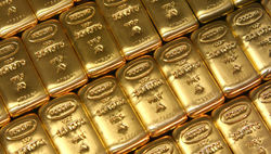 Золото, по прогнозам LBMA, в 2013 году подорожает на 5,1 процент