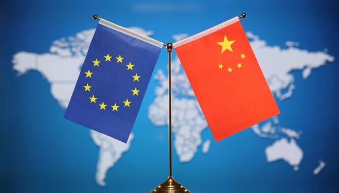 Китай и Европа флаги
