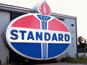 1280px-Old_Standard_Oil_sign.jpg