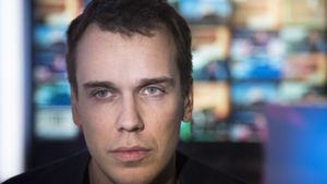 998D9CBE-374E-4D37-AB88-83ACB0207233_cx0