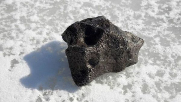 160118133631_asteroid_recovered_resourse