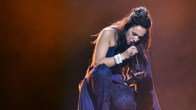 160515035008_jamala_performing_eurovisio