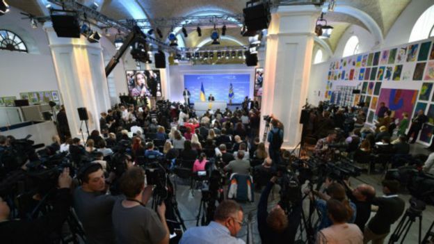 140925160810_press_conf_poroshenko_640x3