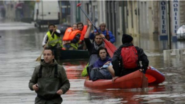 160602170922_nemours_flooding_624x351_ap