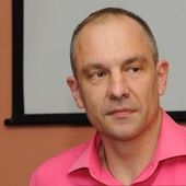 Андрей Окара 