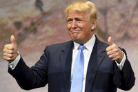 Trump-two-thumbs-up.jpg