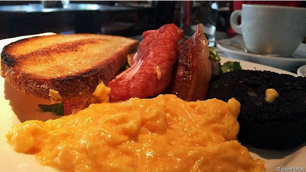 150731114513_delicious_english_breakfast