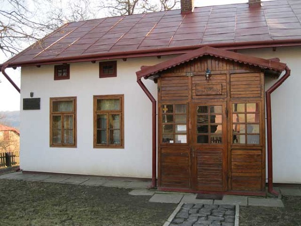 Дом Евгения Коновальца