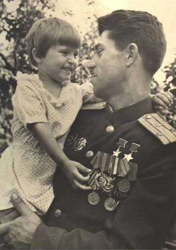 Александр Молодчий