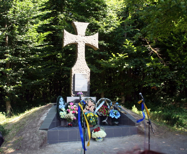 Памятник Роману Шухевичу